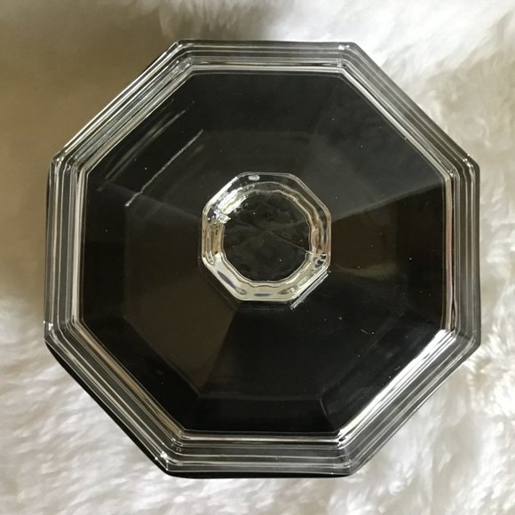 Octime Black Glass Bowl with Clear Glass Lid - Picture 3 of 6